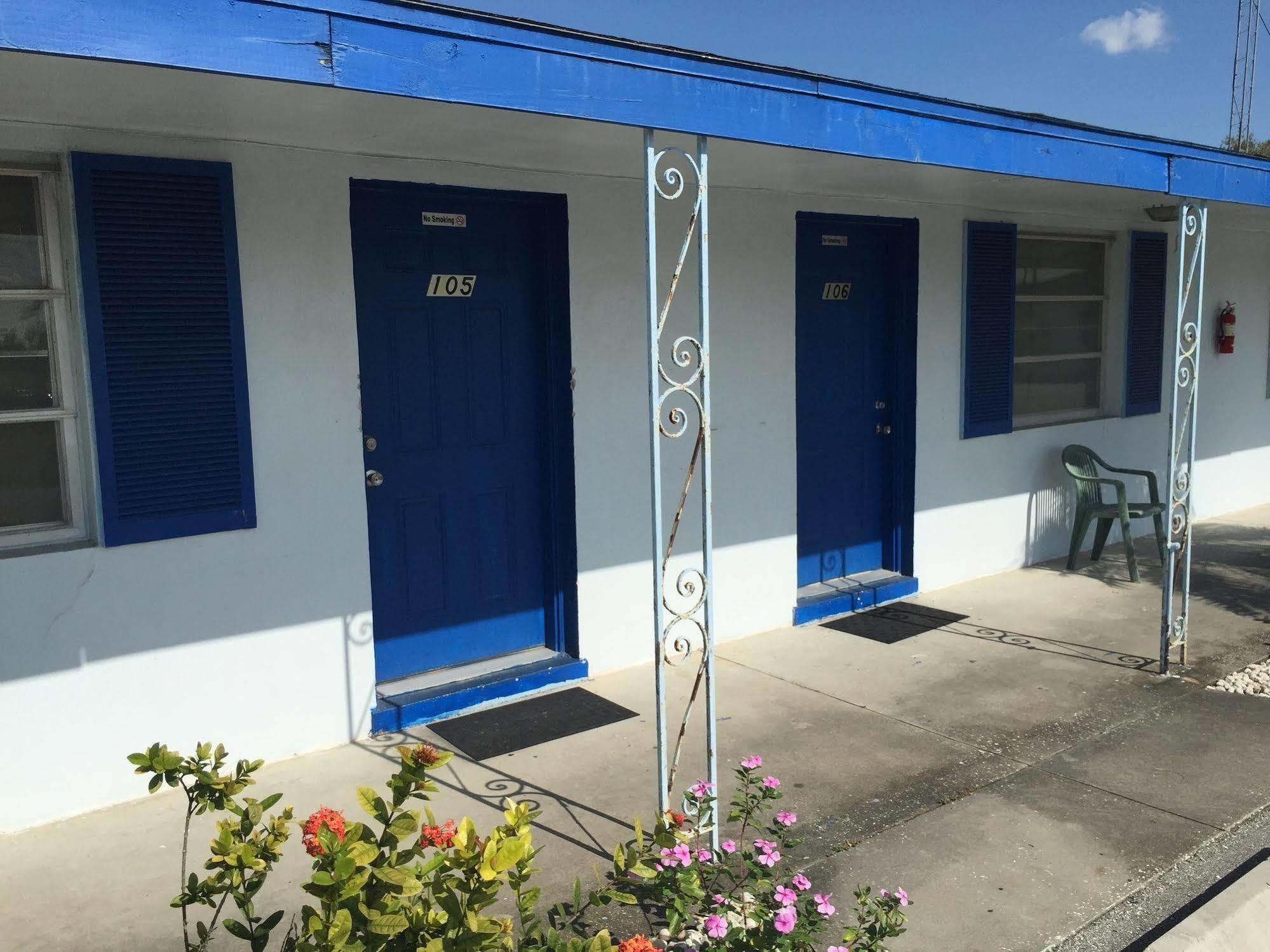 Travel Inn Of Sebring Exterior photo