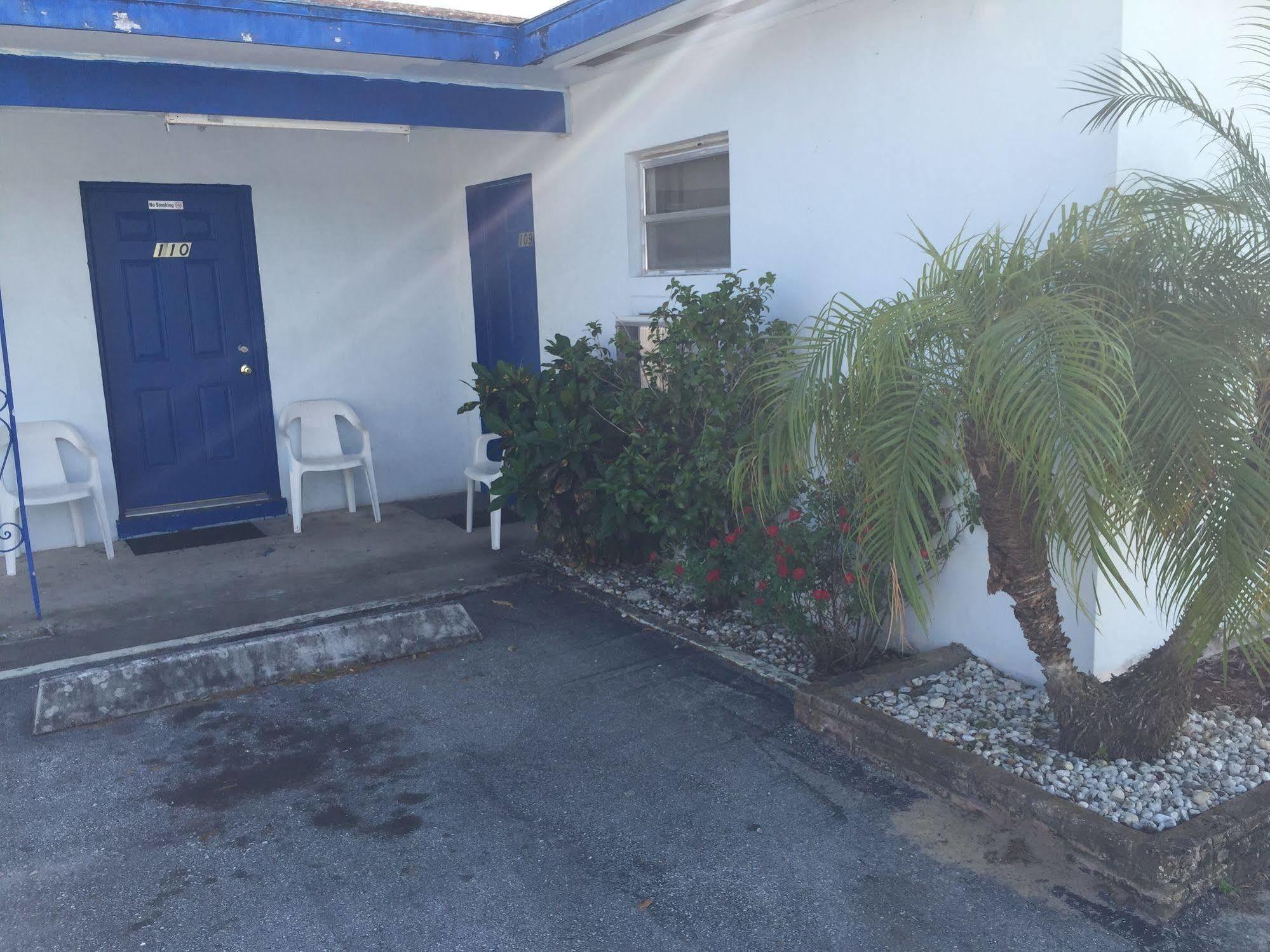 Travel Inn Of Sebring Exterior photo